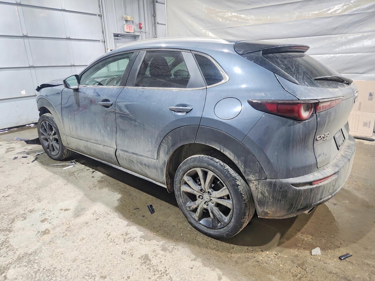 2024 Mazda Cx30 VIN 3MVDMBCM5RM625776 photo 2