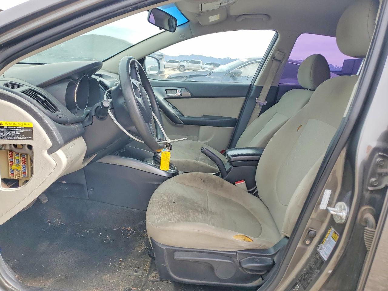 2013 Kia Forte VIN KNAFU4A22D5728432 photo 7