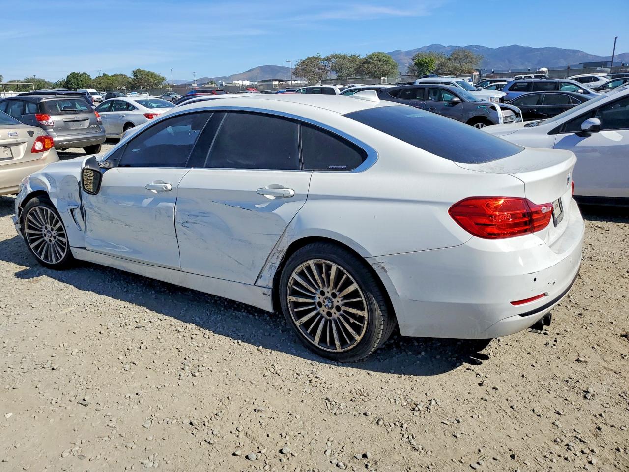 2016 BMW 4 series VIN WBA4A9C56GG505727 photo 2