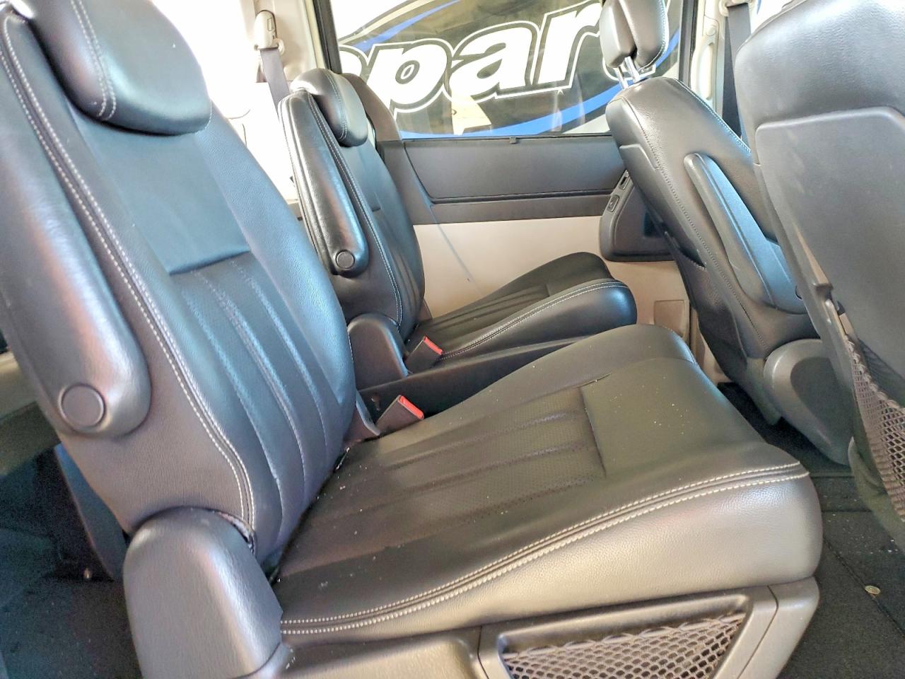 2010 Chrysler Minivan VIN 2A4RR8DX6AR376917 photo 11