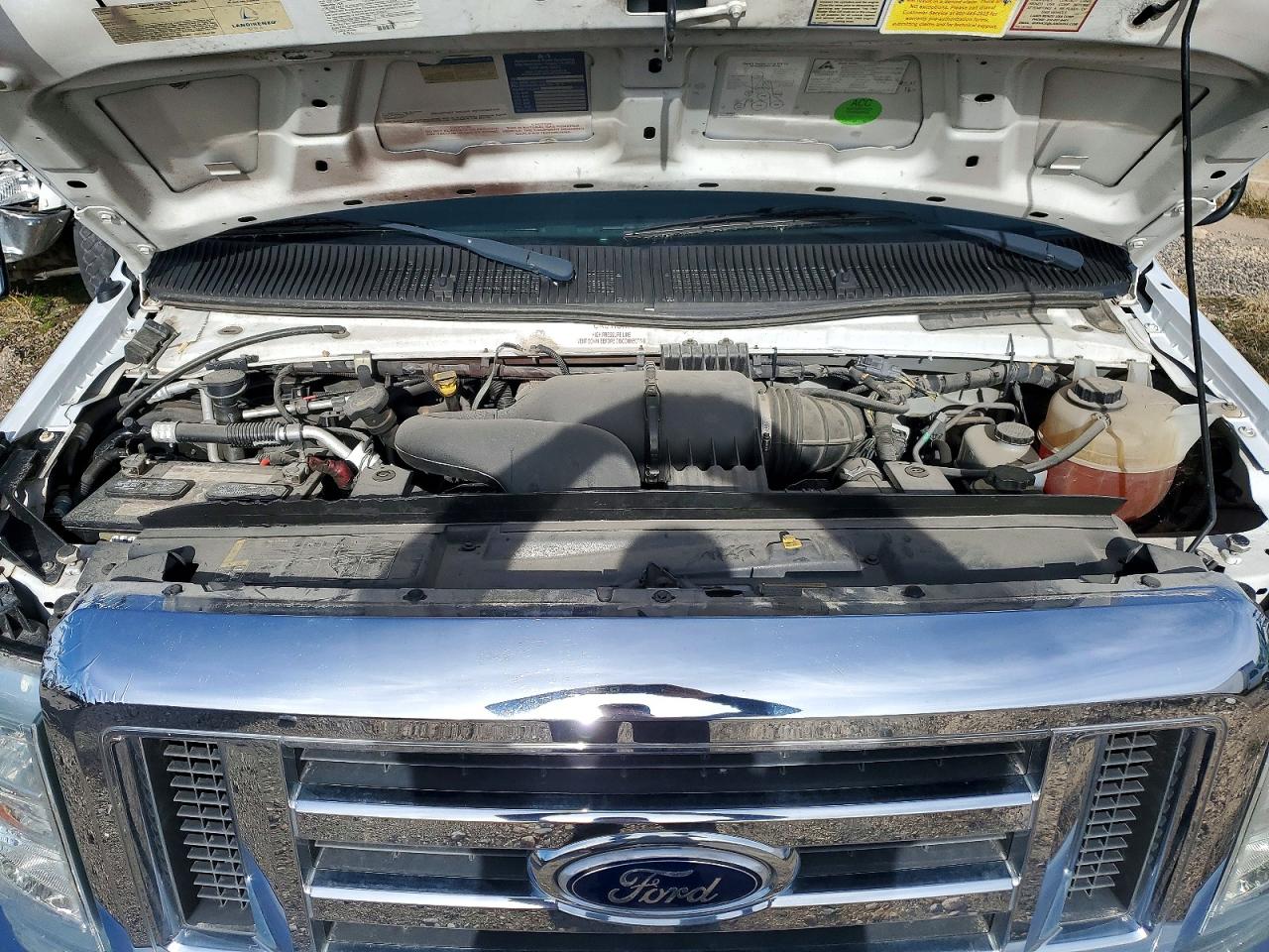 2016 Ford Econoline VIN 1FDFE4FS4GDC21904 photo 12