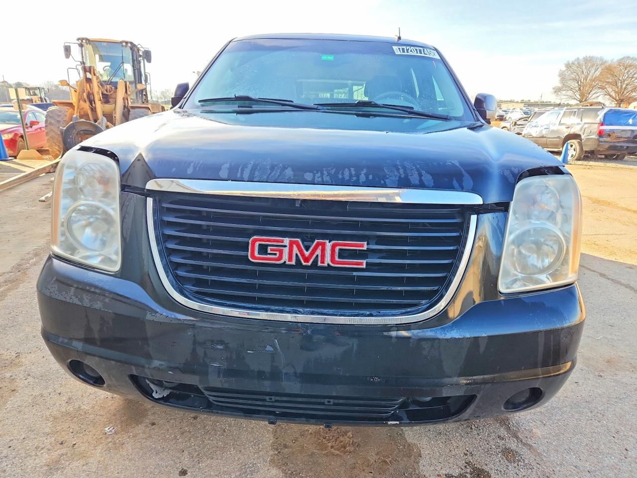 2009 GMC Yukon VIN 1GKFC33099R103252 photo 5