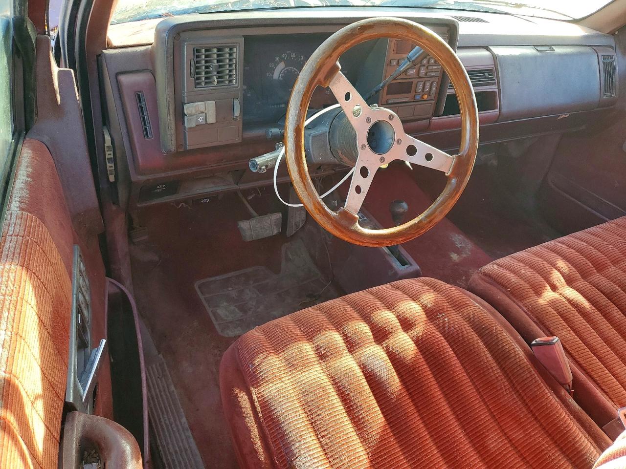 1990 Chevrolet Gmt VIN 2GCEK19K5L1264172 photo 8