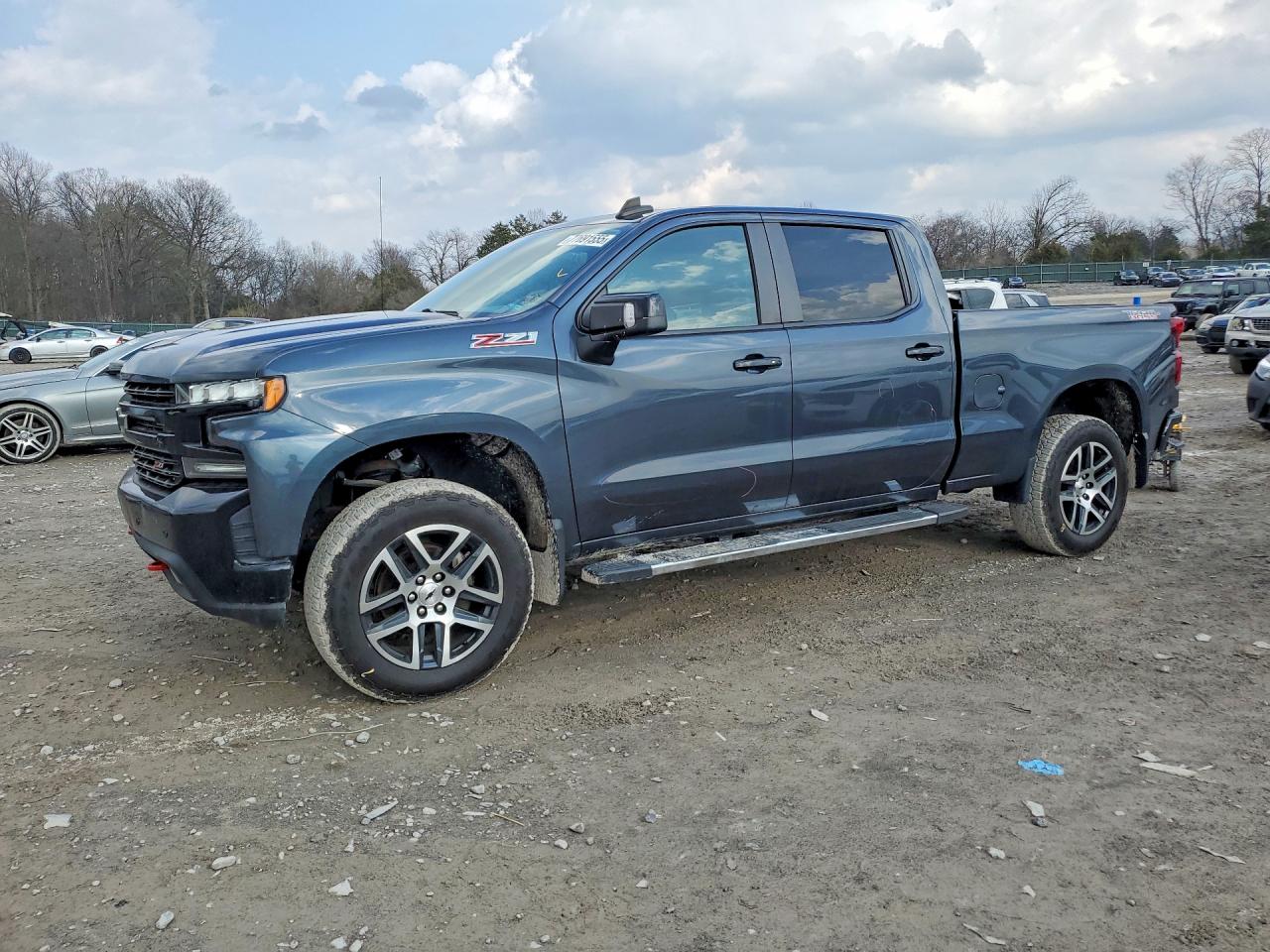 2020 CHEV All models VIN 1GCPYFED9LZ328524 photo 1