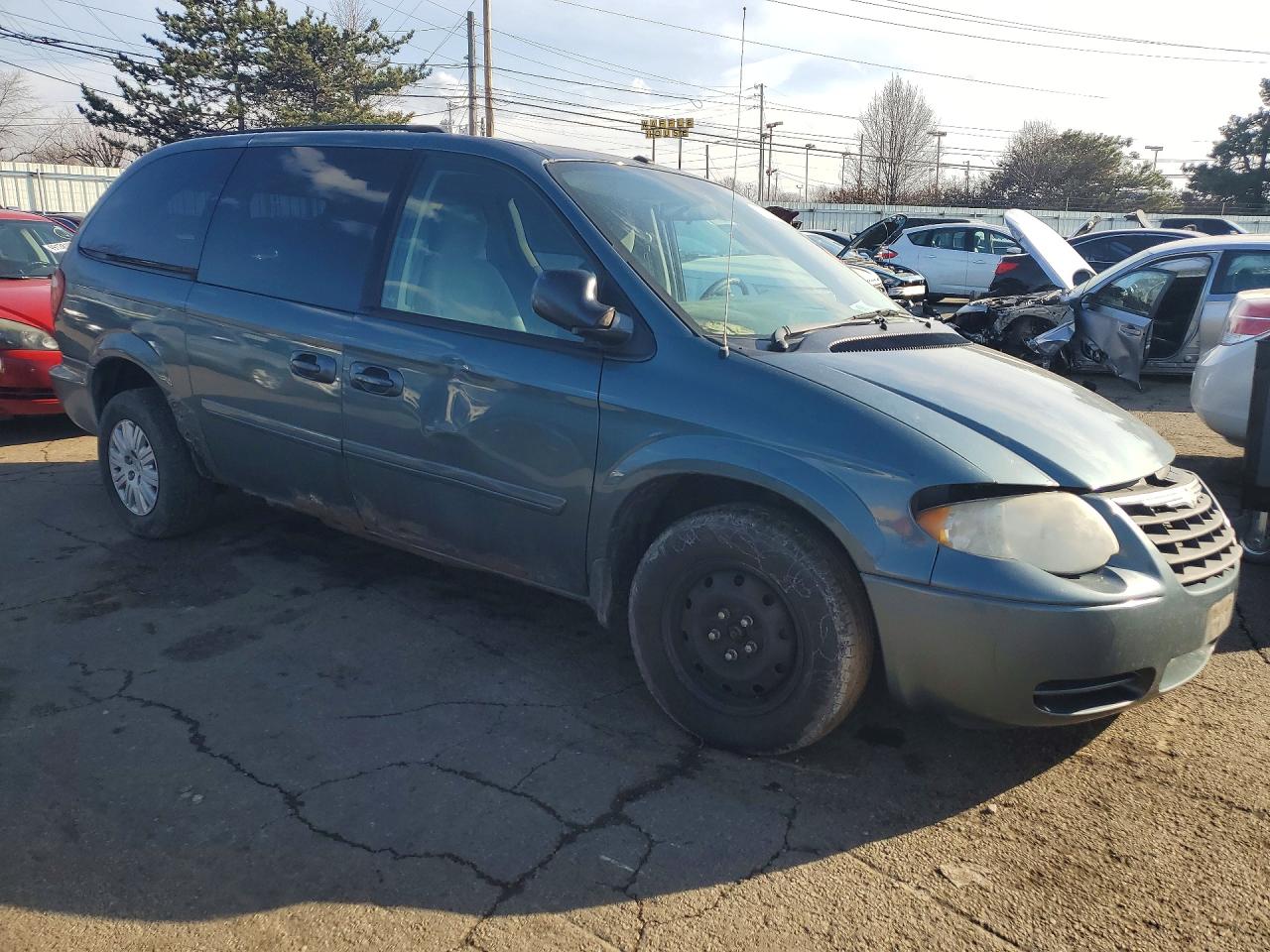 2006 Chrysler Minivan VIN 2A4GP44R86R785113 photo 4