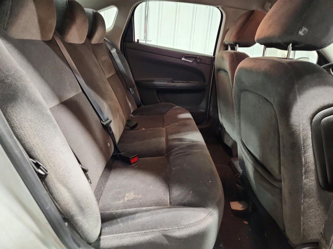 2010 Chevrolet Impala VIN 2G1WB5EN3A1177064 photo 10