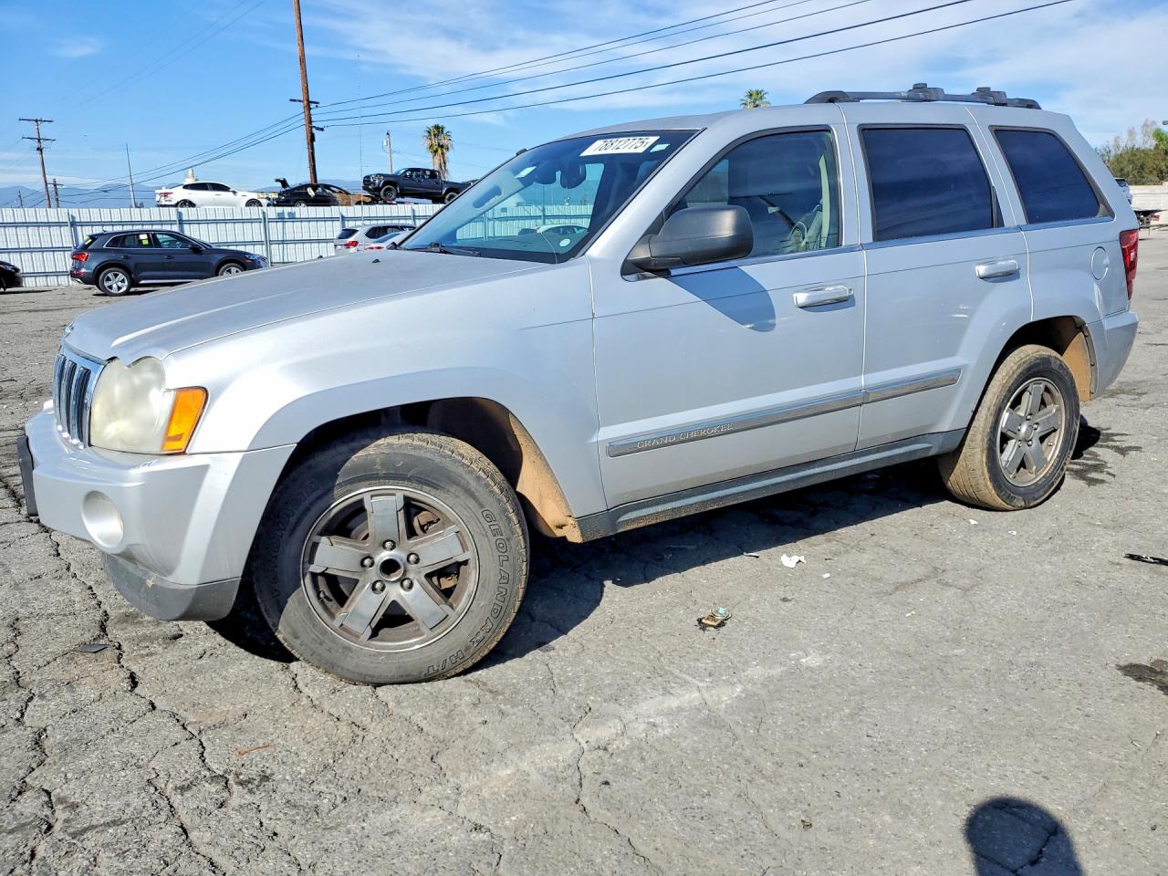 2005 Jeep Cherokee VIN 1J8HS58N55C590978 photo 1