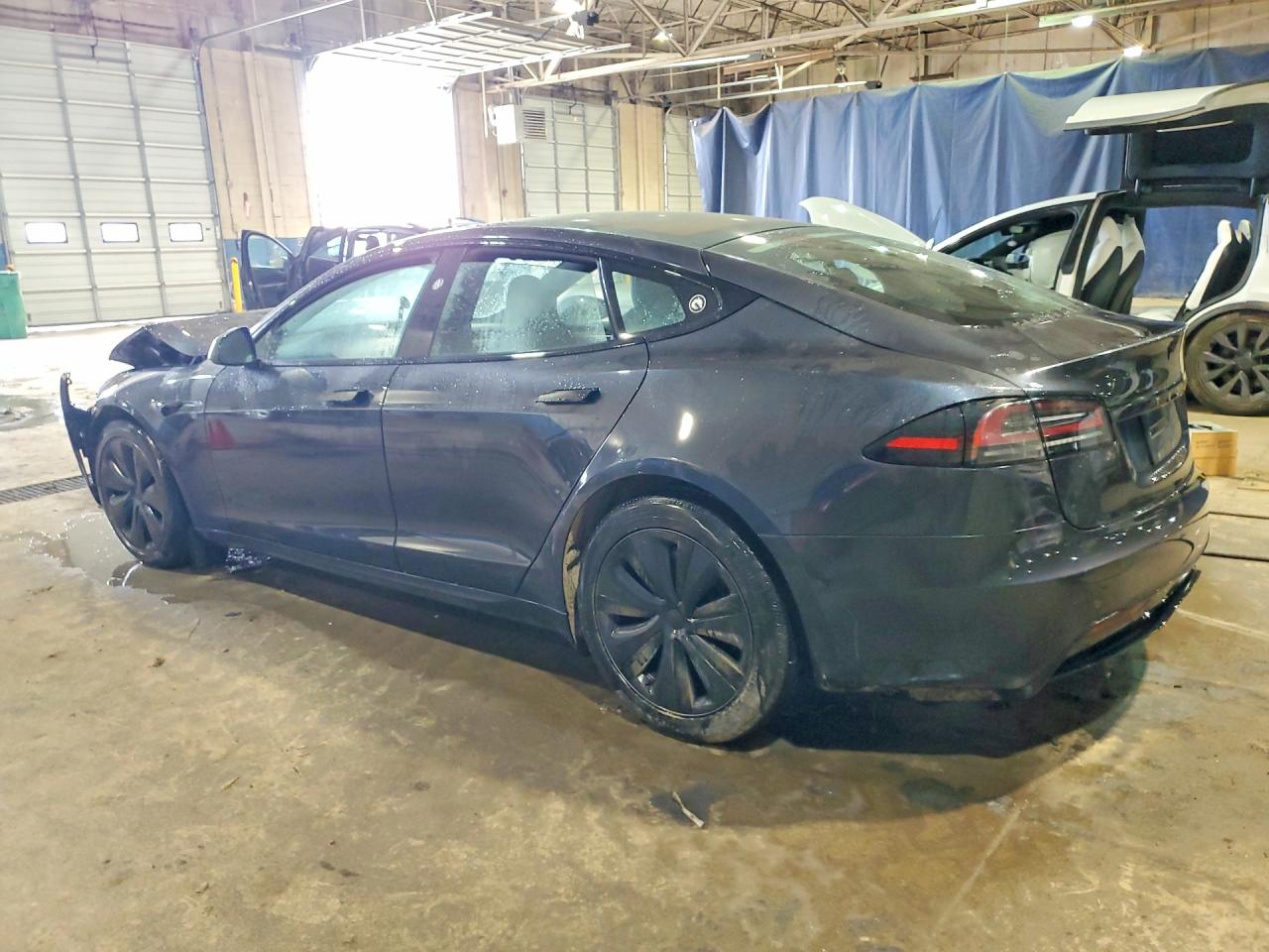 2024 Tesla Model s VIN 5YJSA1E50RF542567 photo 2