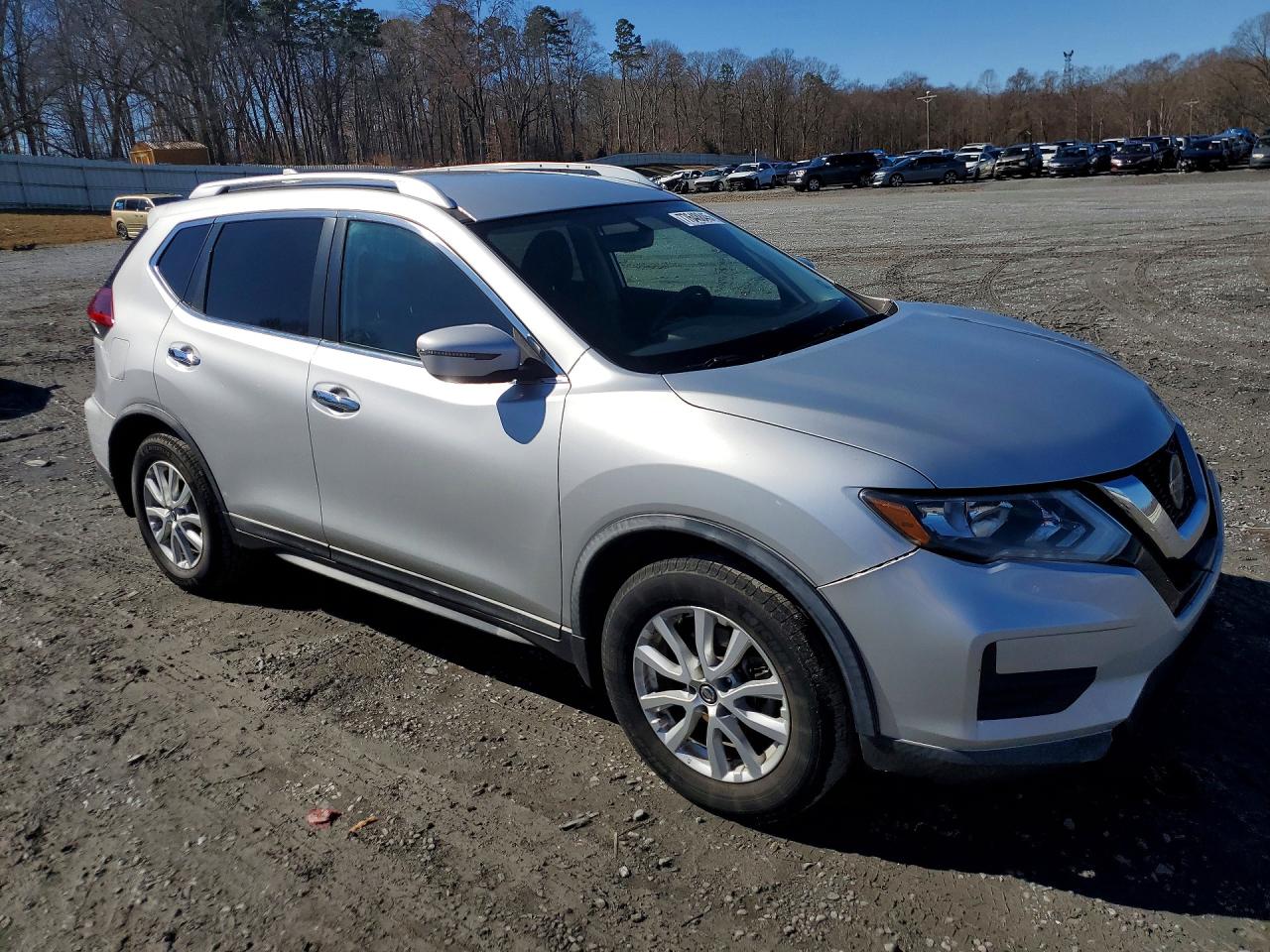 2018 NISS Rogue VIN KNMAT2MT3JP552760 photo 4