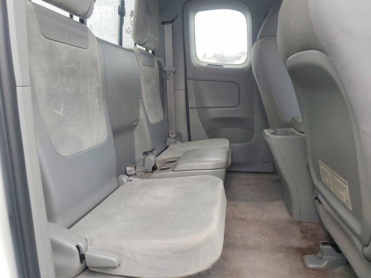 2011 Toyota Tacoma VIN 5TFUU4EN6BX011922 photo 10