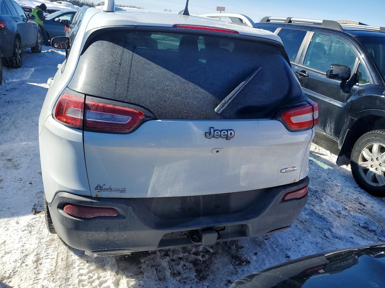2016 Jeep Grand cher VIN 1C4PJLCSXGW176751 photo 6
