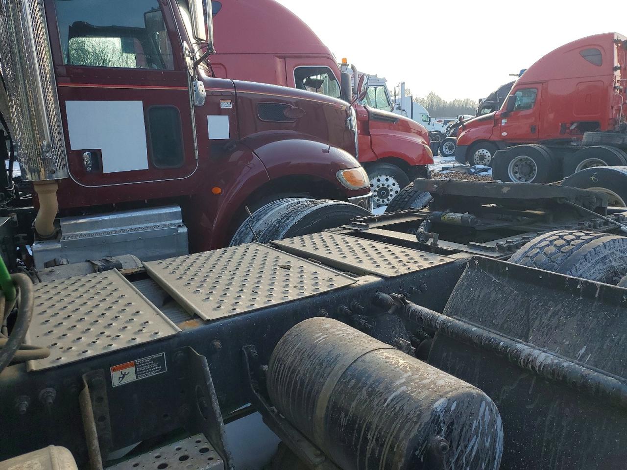 2017 FREIGHTLINER All other VIN 1FUJGEDR3HLHM7443 photo 6