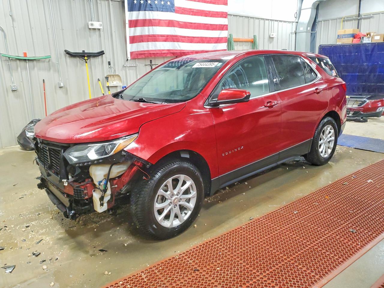 2018 Chevrolet Equinox VIN 3GNAXSEV9JS569544 photo 1