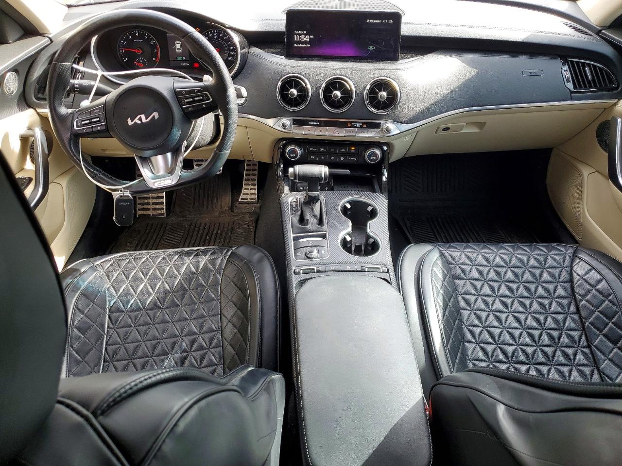 2023 KIA Stinger VIN KNAE35LD3P6128701 photo 8