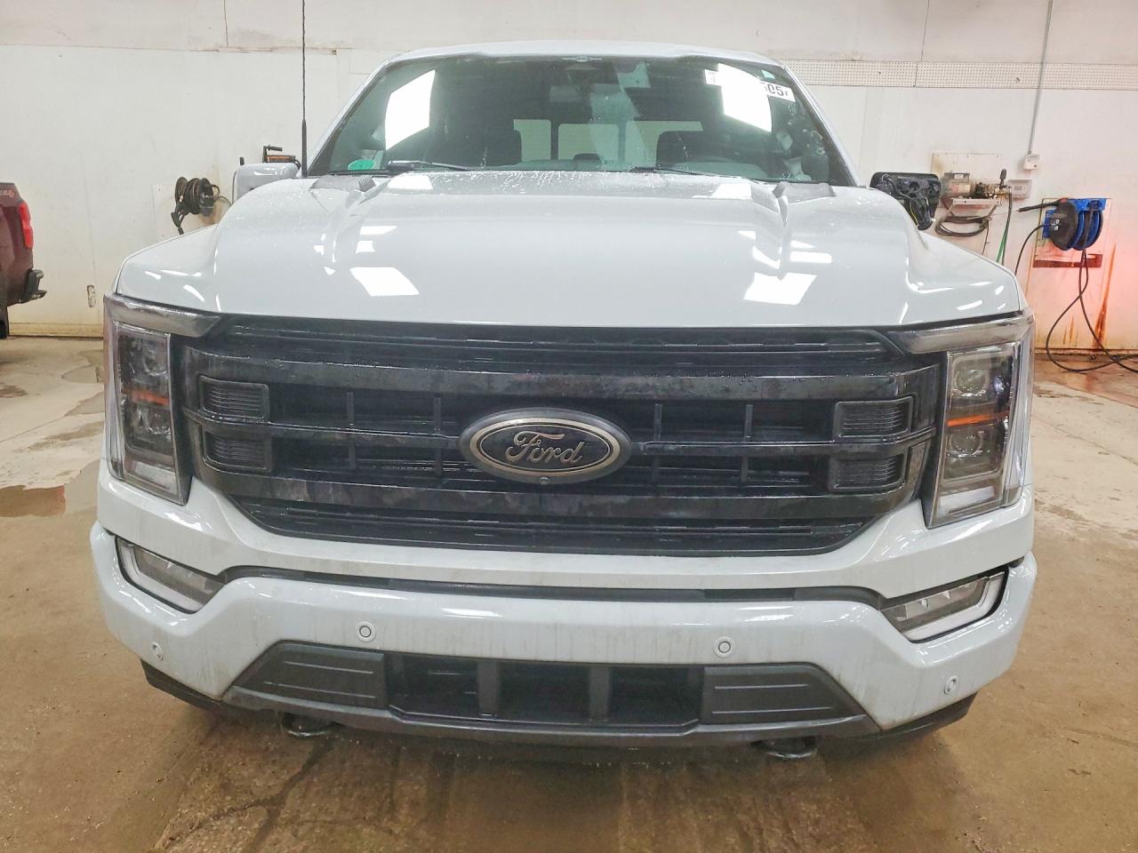 2023 Ford F150 VIN 1FTFW1E84PFA35905 photo 5