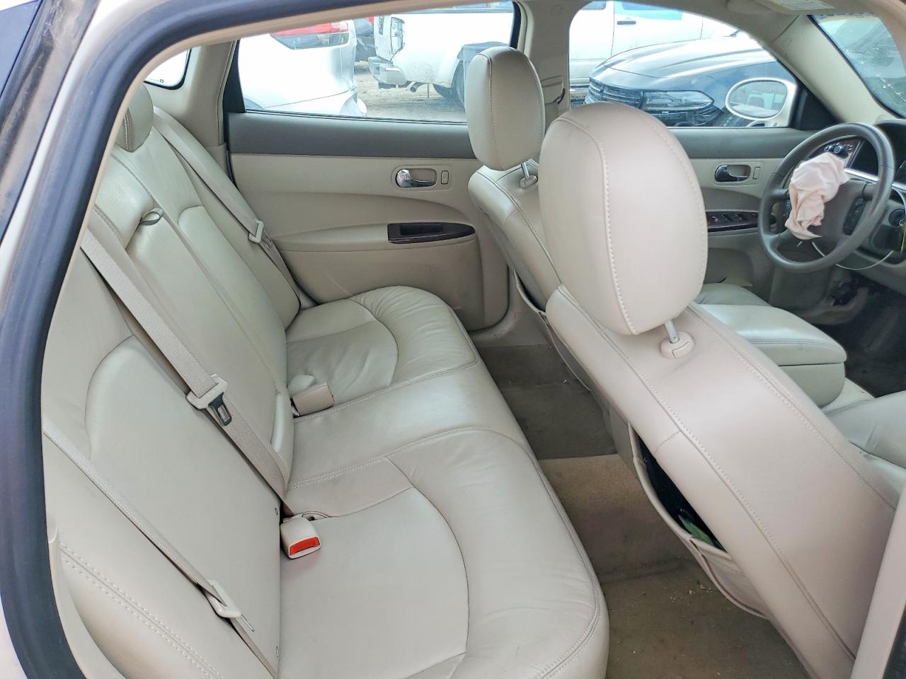 2007 Buick Lacrosse VIN 2G4WD582071145454 photo 10