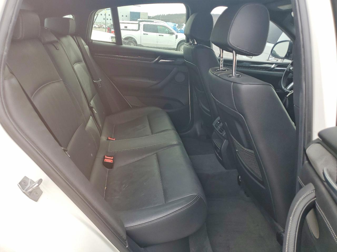 2018 BMW X4 VIN 5UXXW7C5XJ0W63752 photo 11