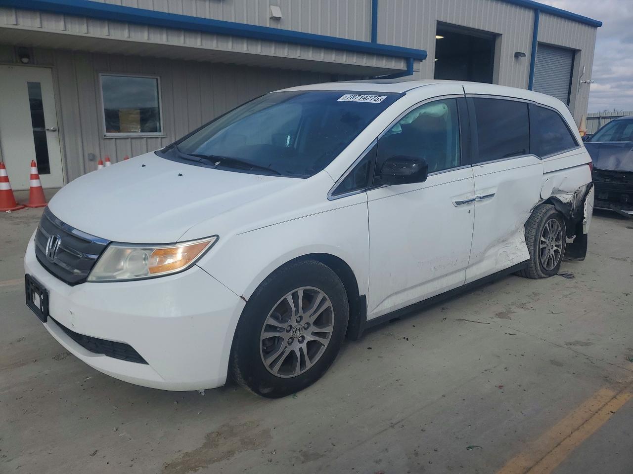 2011 Honda All models VIN 5FNRL5H64BB019028 photo 1