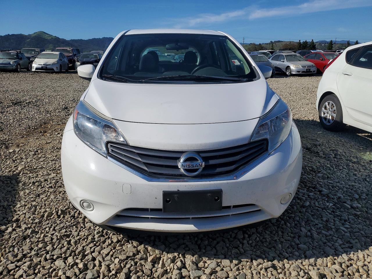 2016 NISS Versa VIN 3N1CE2CP4GL402610 photo 5