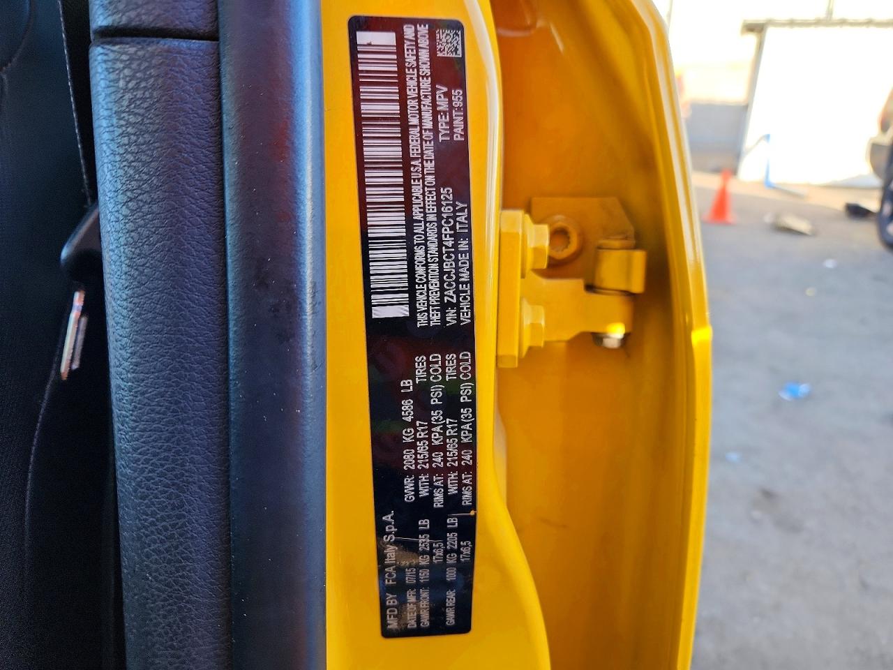 2015 Jeep Renegade VIN ZACCJBCT4FPC16125 photo 12