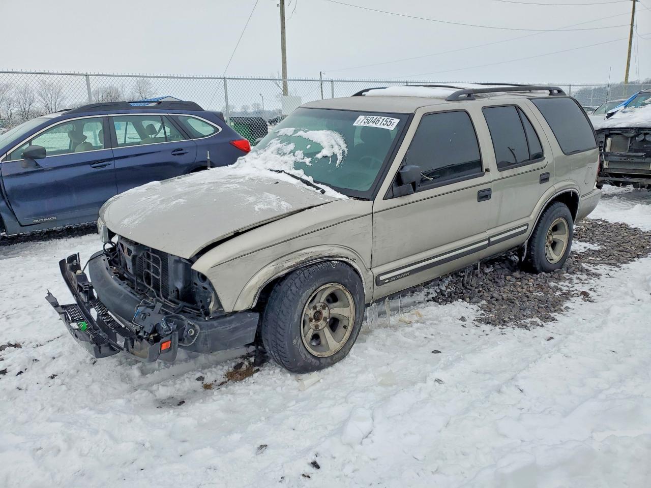 2001 CHEV Blazer VIN 1GNDT13W01K232576 photo 1