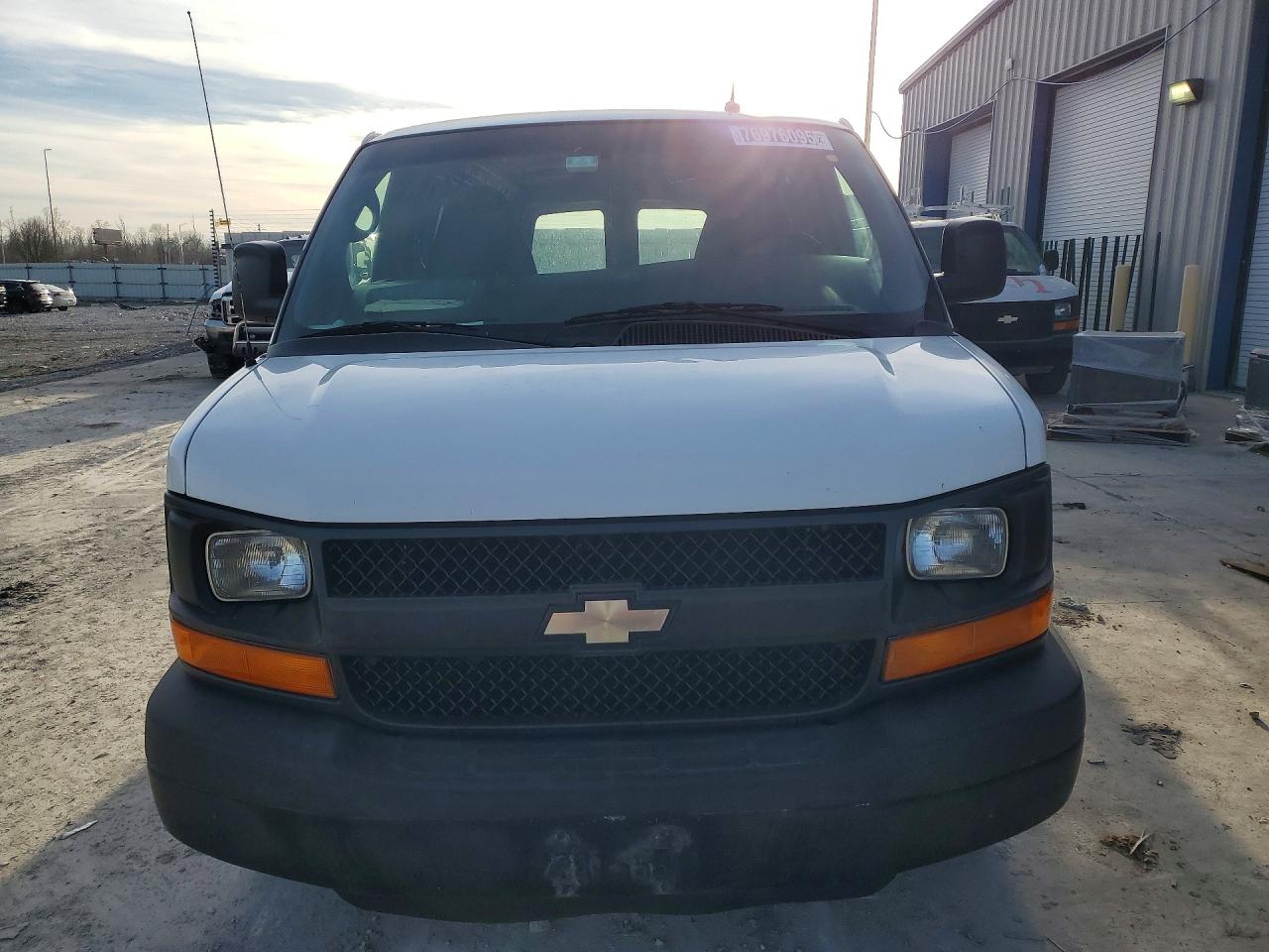 2014 Chevrolet Express VIN 1GCSGAFX3E1148496 photo 5
