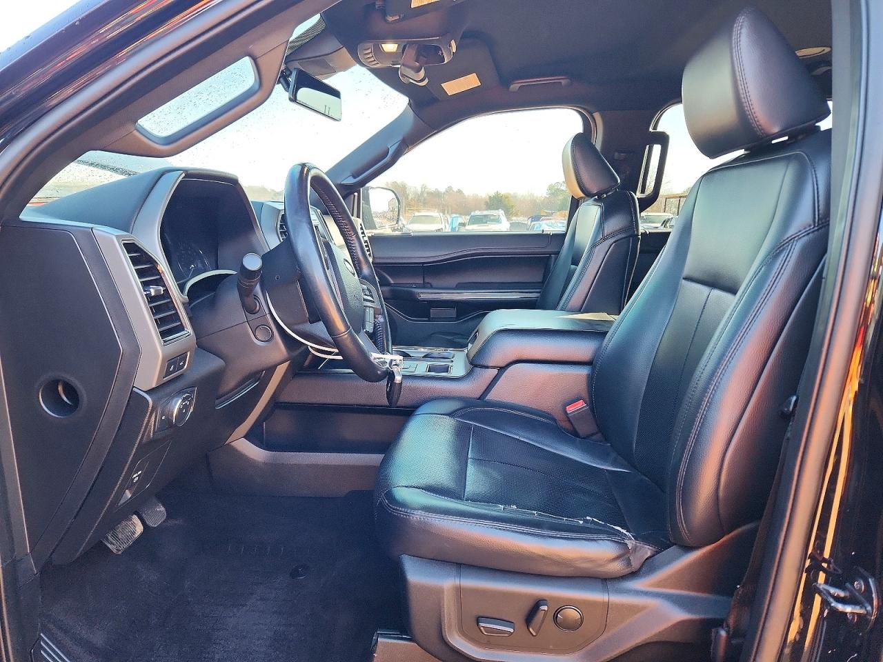 2021 Ford Expedition VIN 1FMJU1HT4MEA16462 photo 7