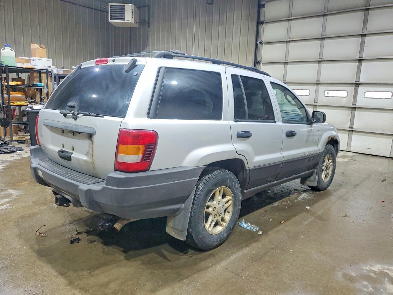 2004 Jeep Cherokee VIN 1J4GW48S14C262571 photo 3