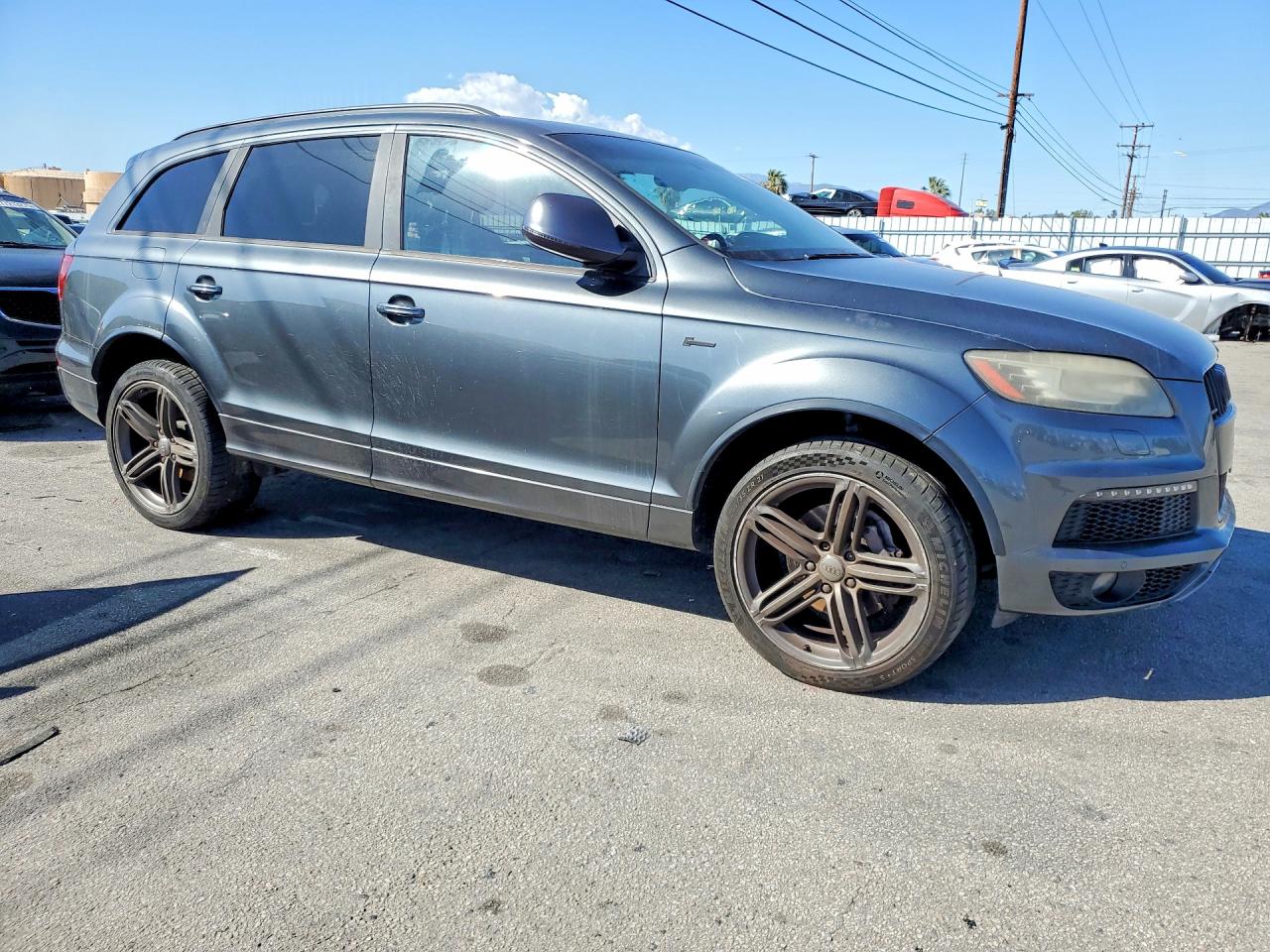 2014 Audi Q7 VIN WA1DGAFE2ED014336 photo 4