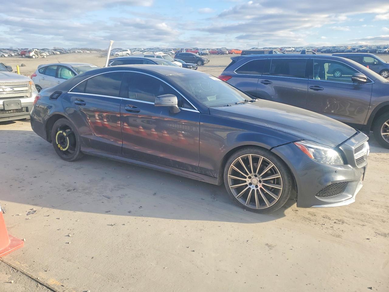 2016 Mercedes-Benz Clc-class VIN WDDLJ6HB6GA162860 photo 4