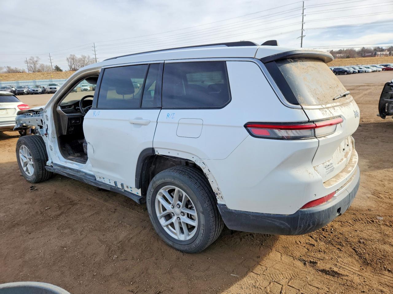 2023 Jeep Grand cher VIN 1C4RJKAG7P8802519 photo 2