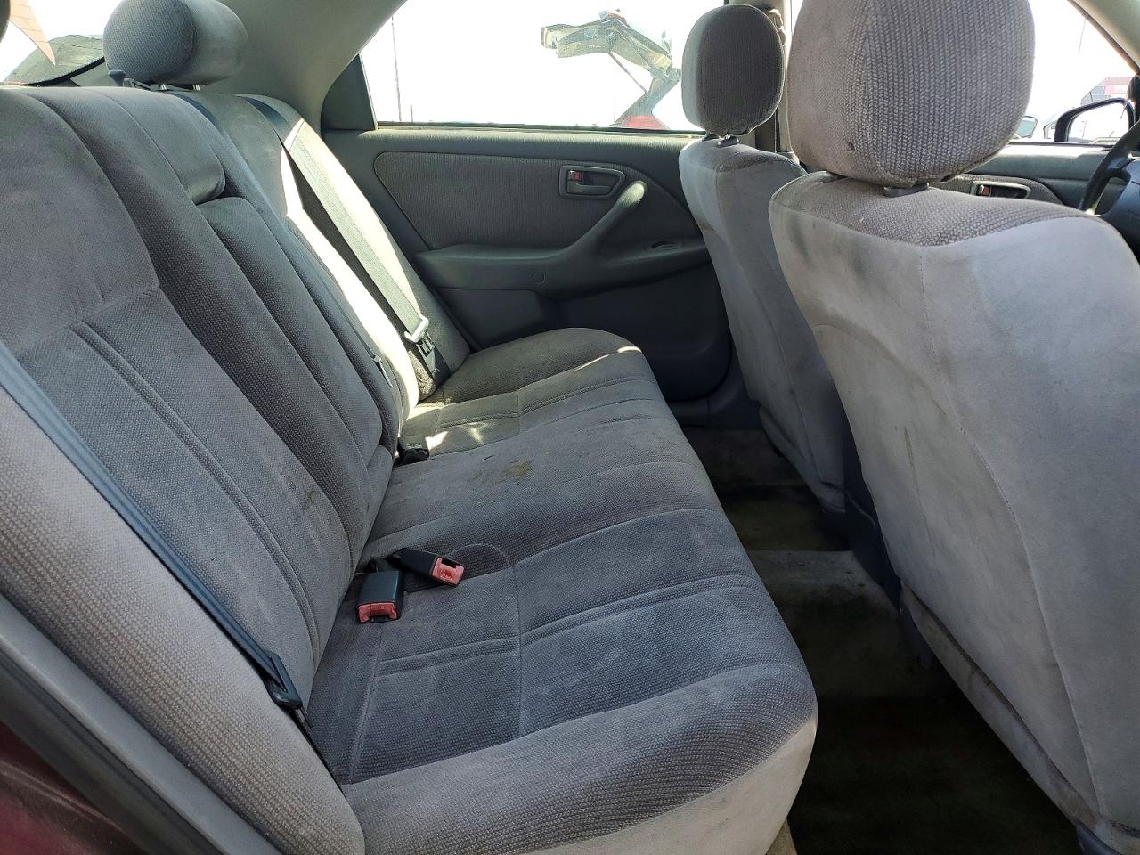 1998 Toyota Camry VIN 4T1BG22K0WU373258 photo 10
