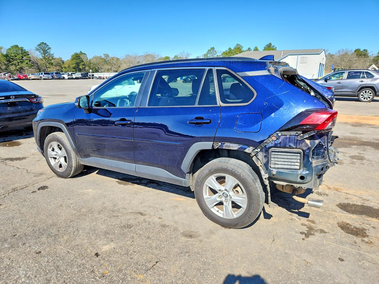 2019 Toyota Rav4 VIN 2T3W1RFV7KC023435 photo 2