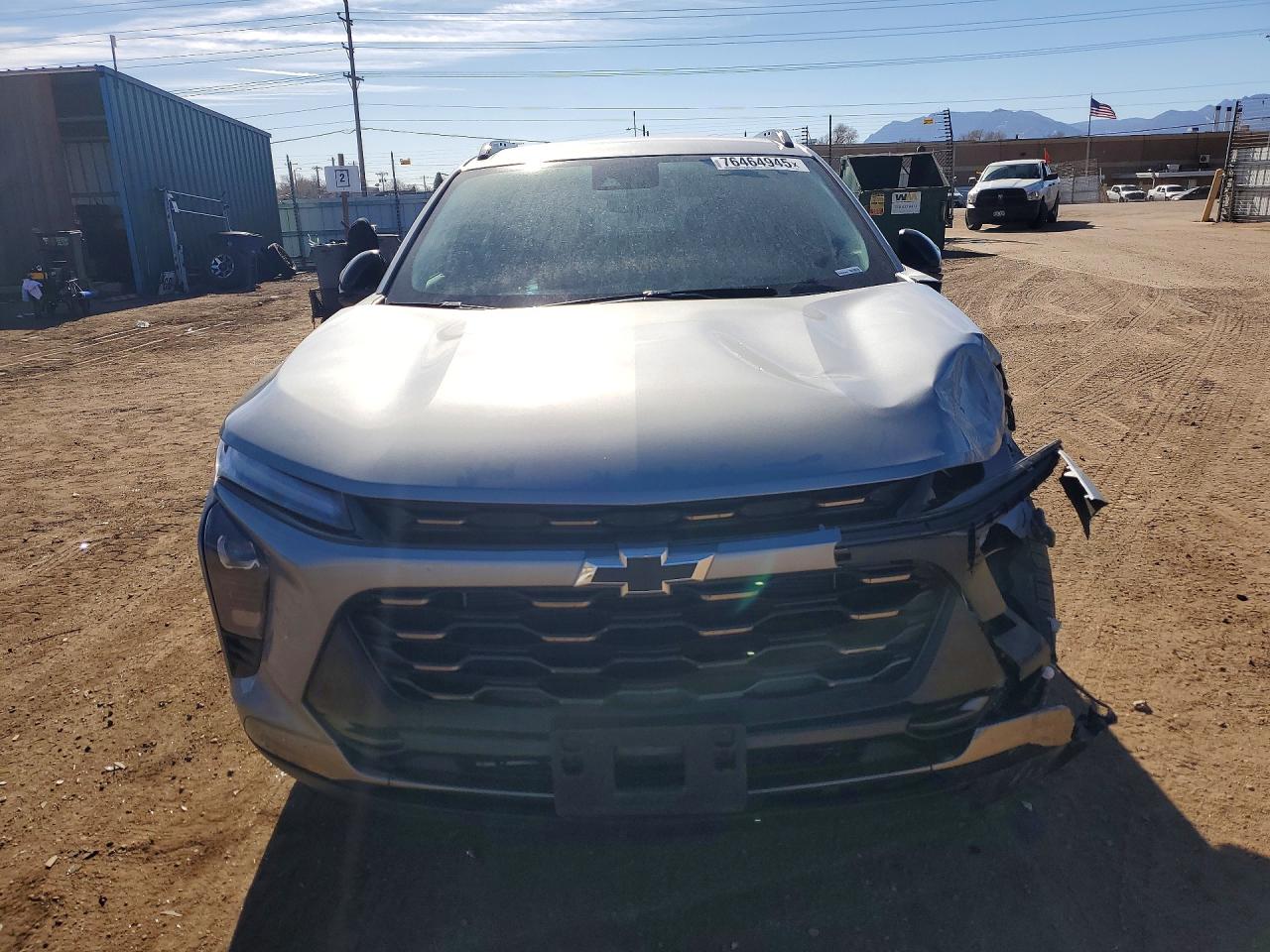 2025 CHEV Trax VIN KL77LKEP7SC315190 photo 5