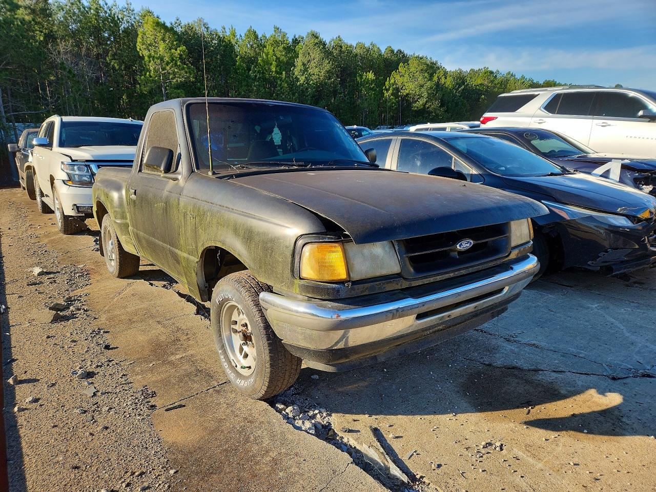 1996 Ford Ranger VIN 1FTCR10A6TPB47761 photo 4