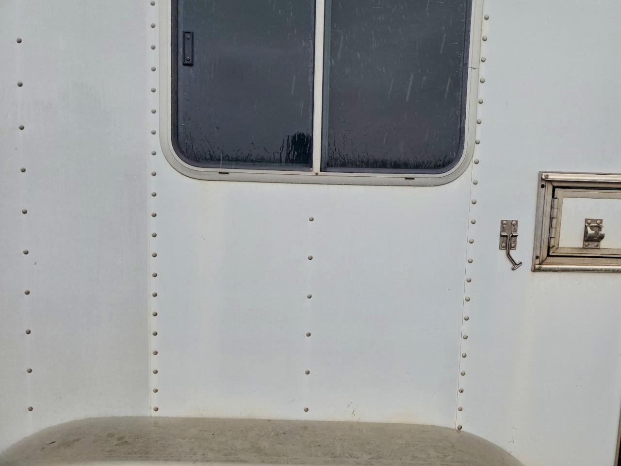 2003 FEATHERLITE Utility VIN 4FGL011242C048129 photo 6