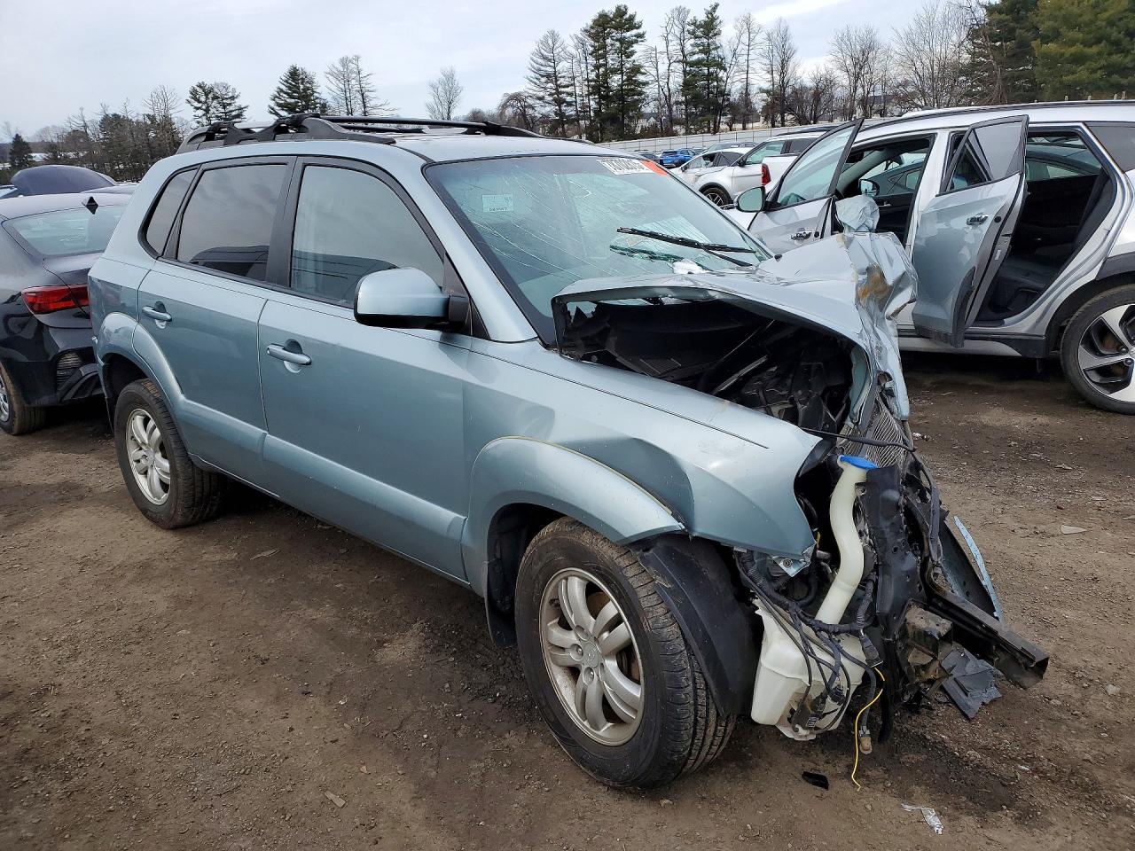 2007 Hyundai Tucson VIN KM8JN72D87U520900 photo 4