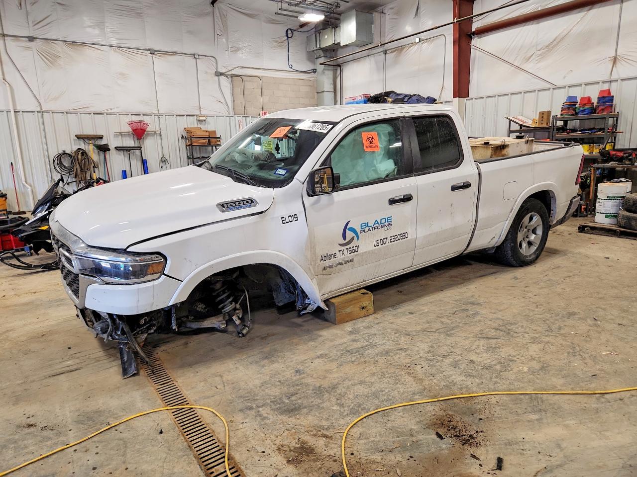 2025 RAM 1500 VIN 1C6RRFBG2SN659253 photo 1