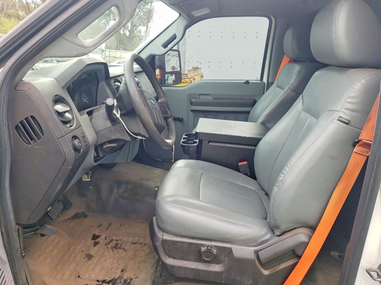 2013 Ford F350 VIN 1FDRF3A65DEB92109 photo 7