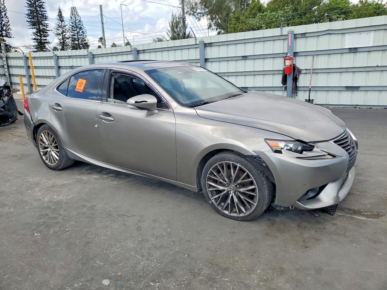 2015 Lexus Is VIN JTHBF1D21F5057309 photo 4