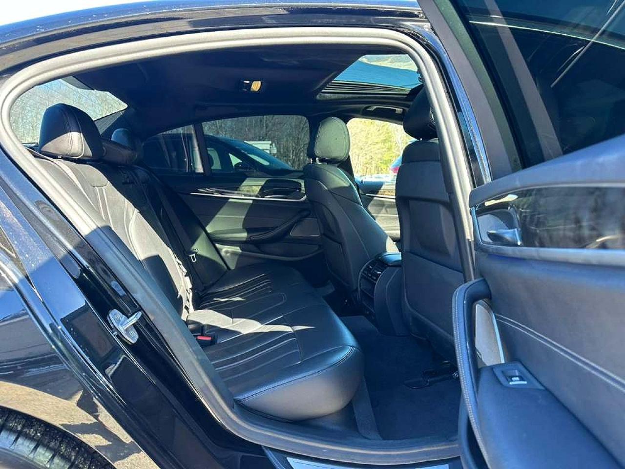 2018 BMW 5 series VIN WBAJA9C56JB253324 photo 6