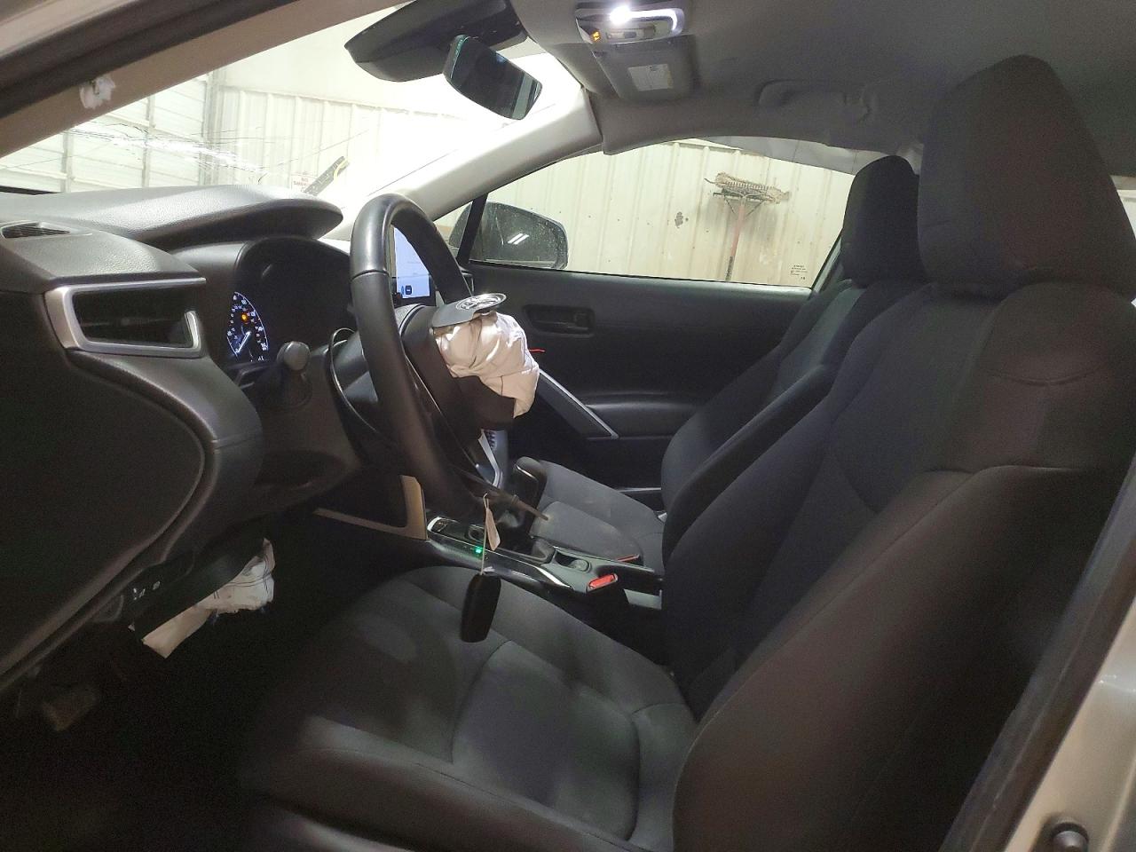2024 Toyota Corolla cr VIN 7MUCAAAG8RV084175 photo 7