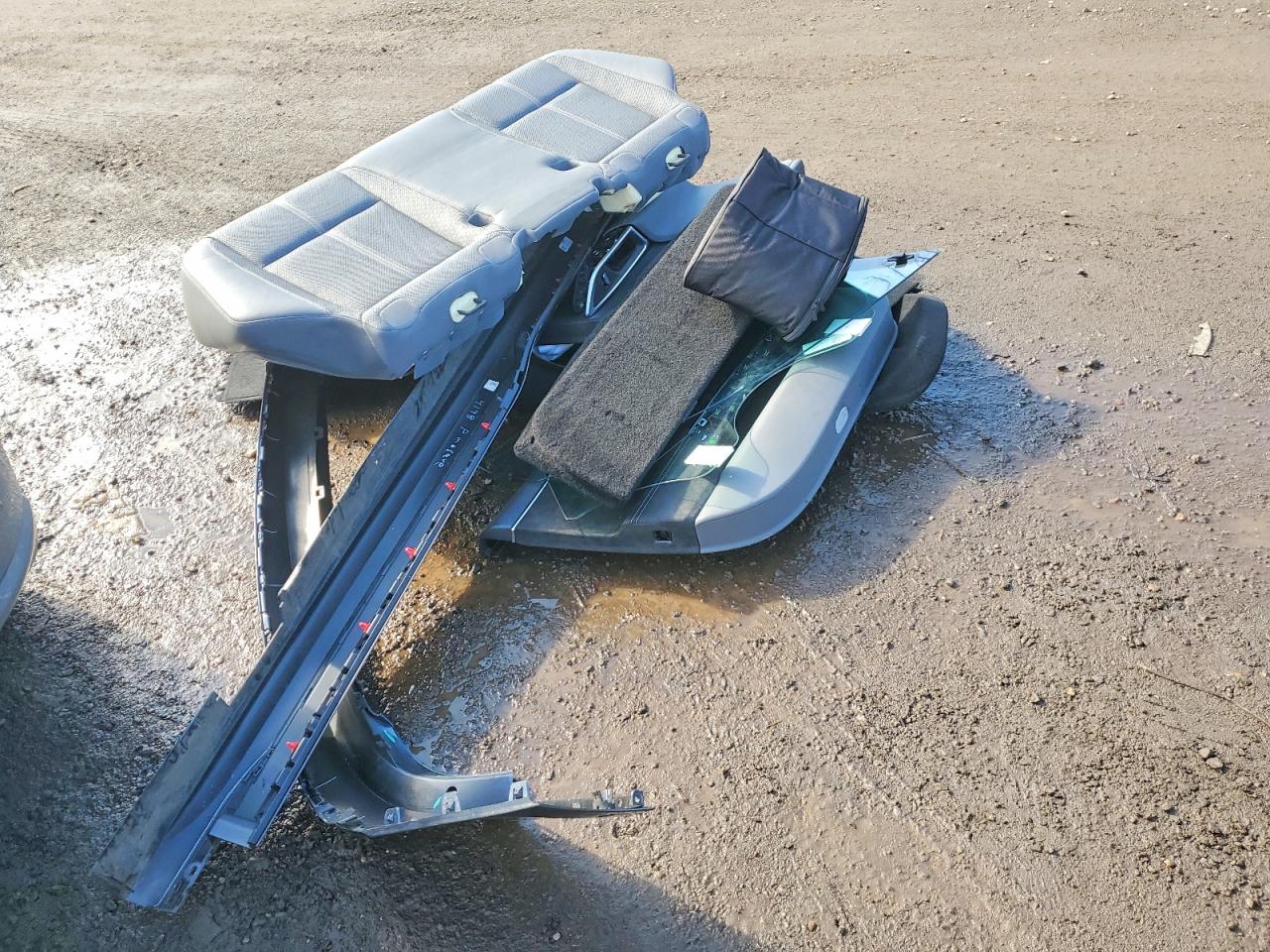 2024 Lucid Air VIN 50EA1GBA4RA001204 photo 12