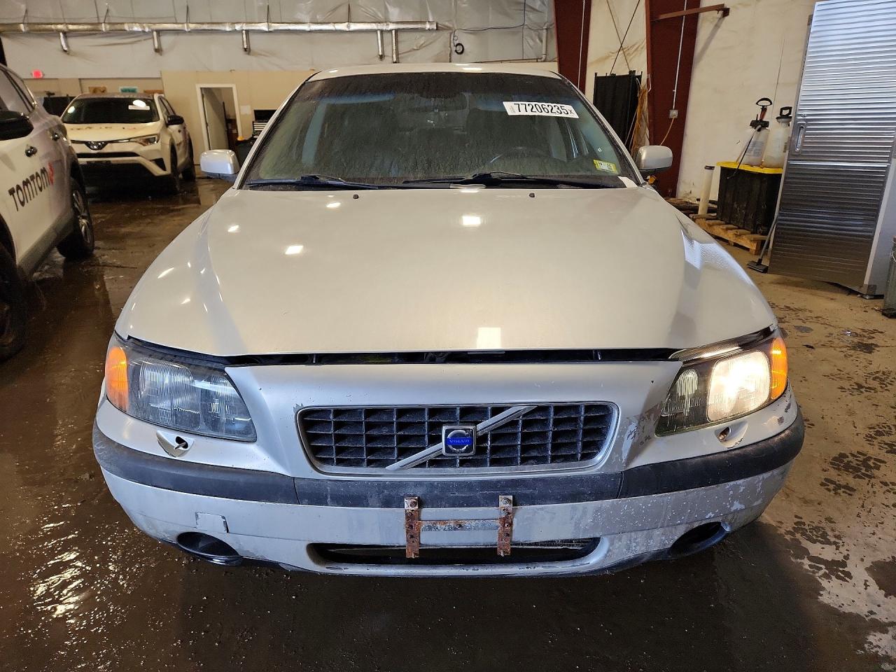2004 VOLVO S60 VIN YV1RH59H642365387 photo 5