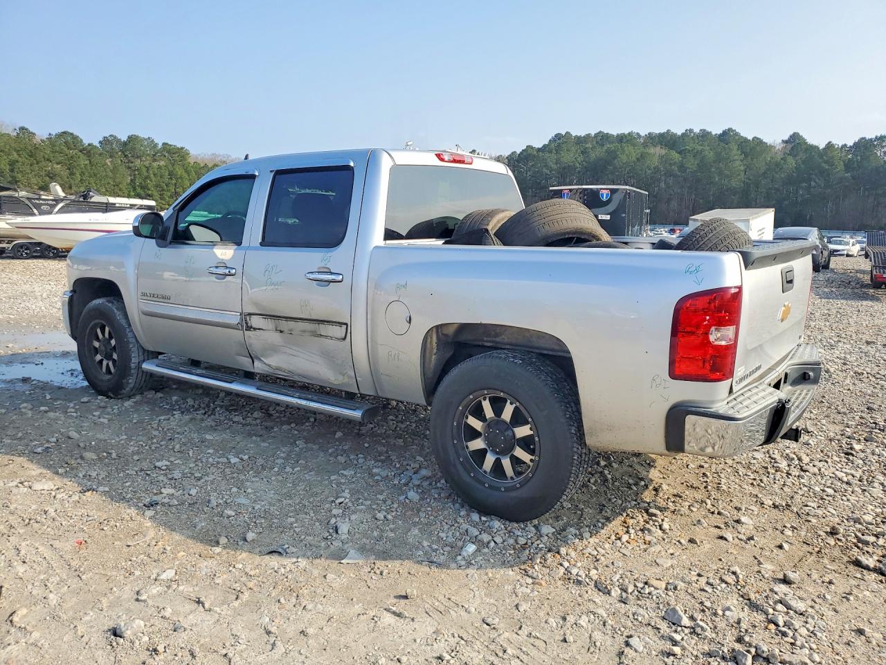 2013 CHEVROLET All models VIN 3GCPCSE0XDG147017 photo 2