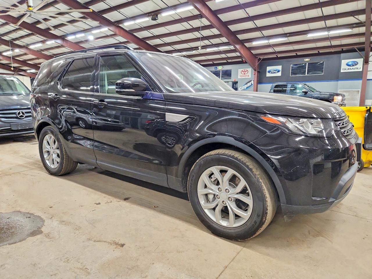 2018 Land Discovery VIN SALRG2RV9JA057928 photo 4