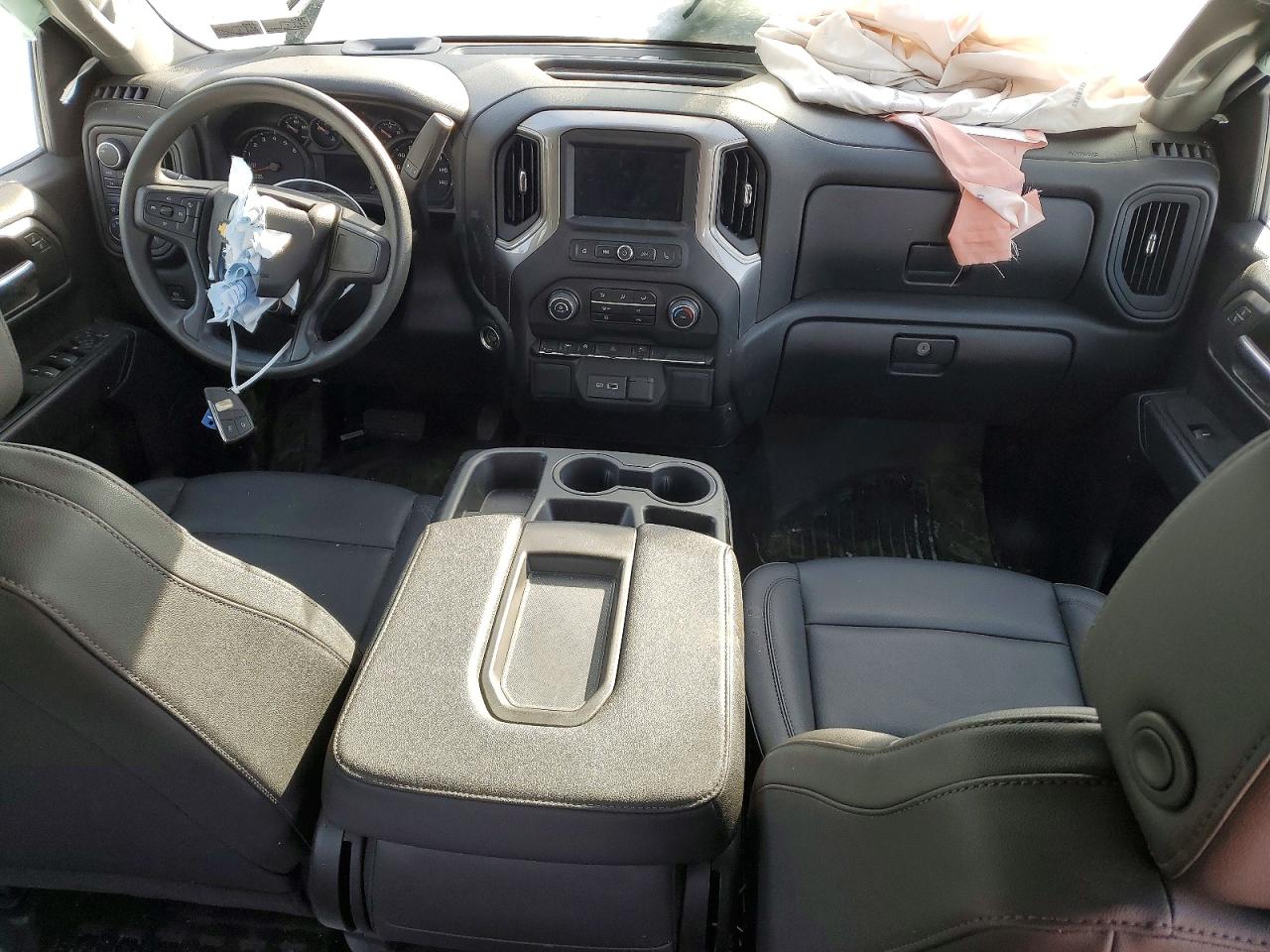 2024 Chevrolet All models VIN 1GCUDAED5RZ183704 photo 8