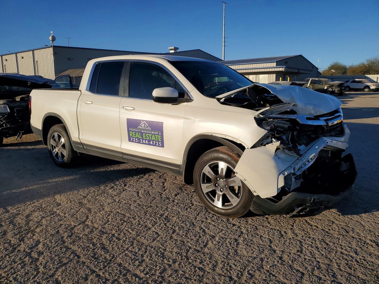 2017 HONDA Ridgeline VIN 5FPYK3F55HB005765 photo 4