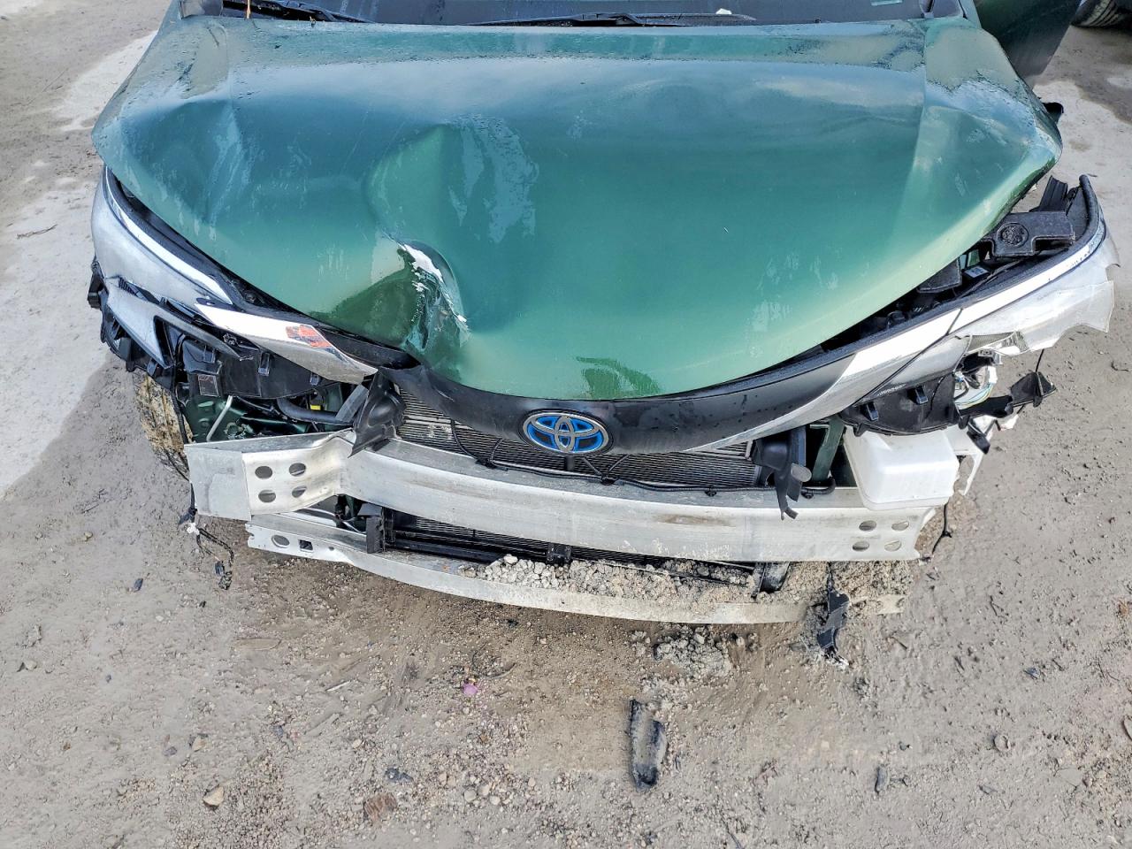 2025 Toyota Sienna VIN 5TDJSKFC3SS199279 photo 12