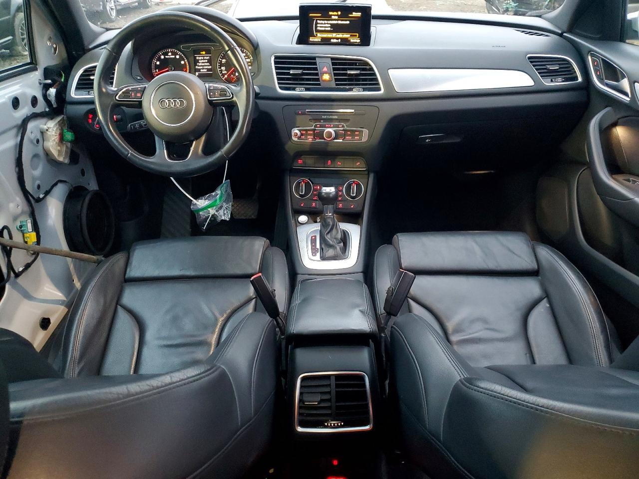 2018 Audi Q3 VIN WA1HCCFSXJR020218 photo 8